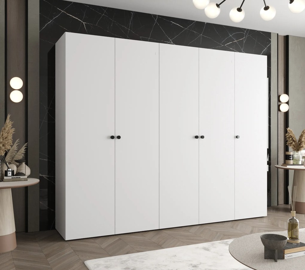 Šatníková skriňa 250 cm Parna 1 (biela + čierna). Akcia -20%. Vlastná spoľahlivá doprava až k Vám domov. 1125890