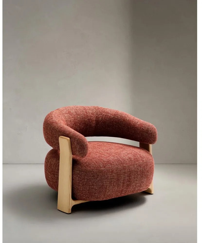 Ženilkové kreslo v terakotovej farbe Granite – Kave Home