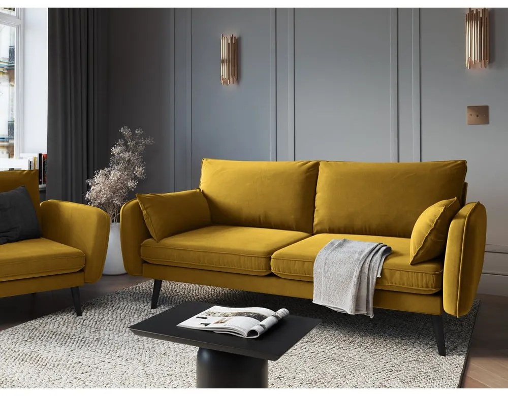 Žltá zamatová pohovka s čiernymi nohami Kooko Home Lento, 198 cm