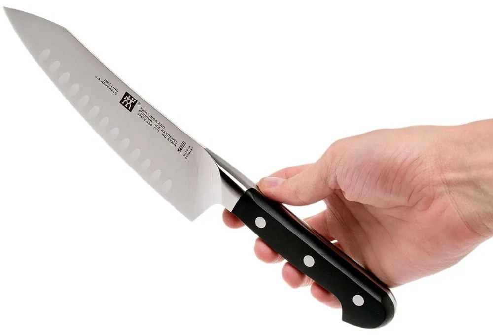 Zwilling Nôž Santoku zahnutý 18 cm PRO