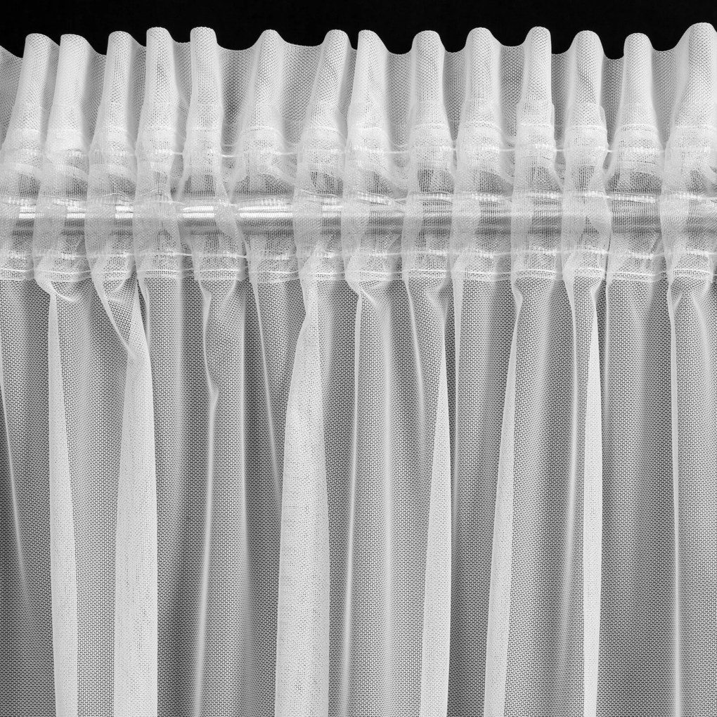 ZÁCLONA NA PÁSKE AMY 300X150 CM BIELA