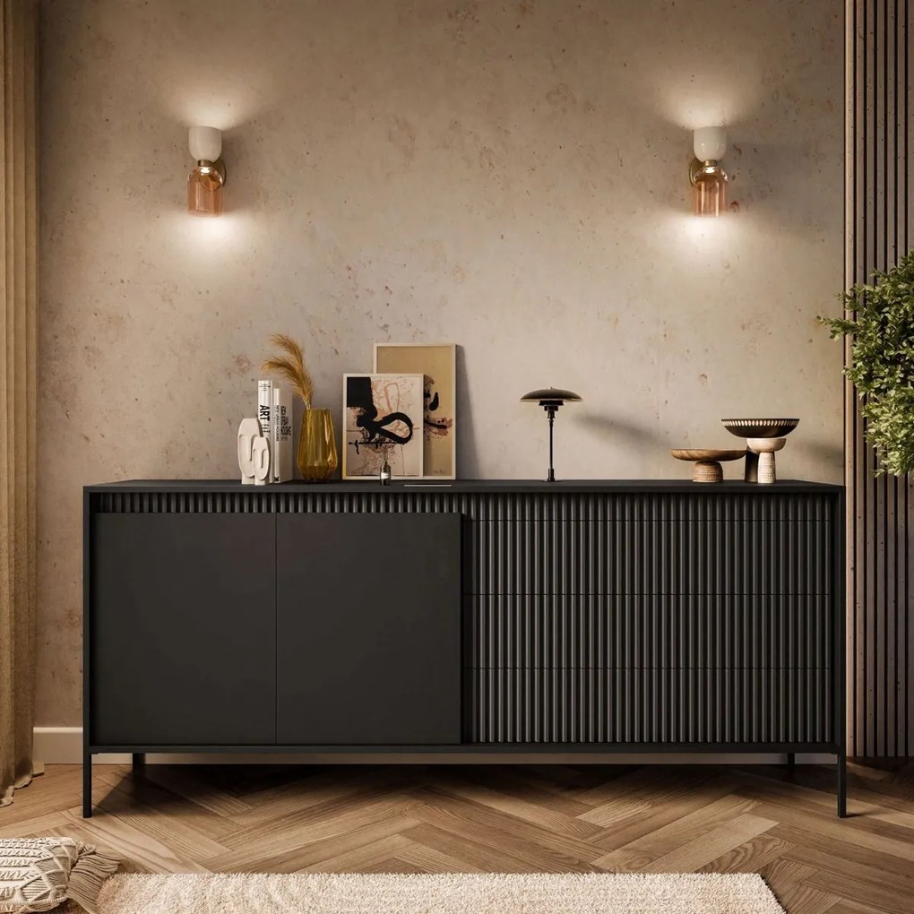 KOMODA RAYMOND 2D3S SO ŠUPLÍKMI ČIERNA MATNÁ 187 cm