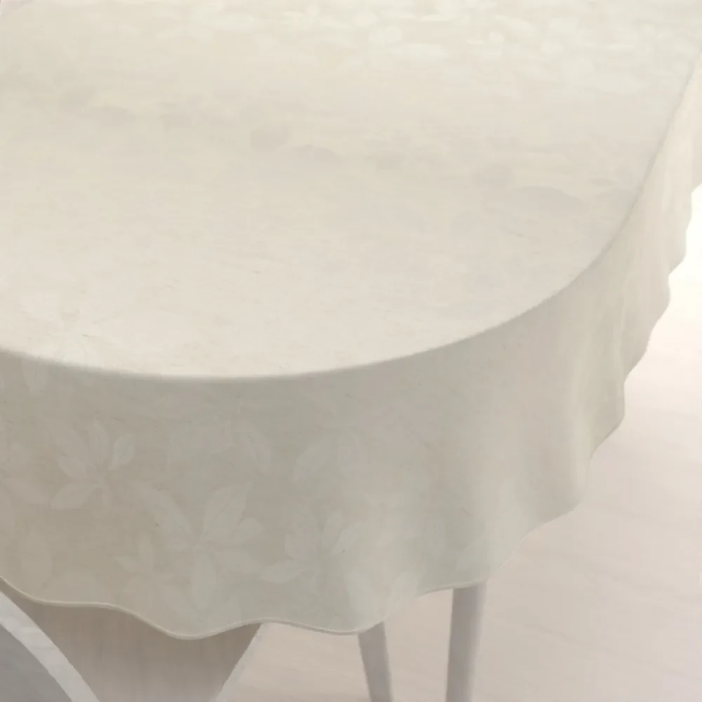 Biante Teflónový oválny obrus TF-065 Listy na režnom 120x140 cm