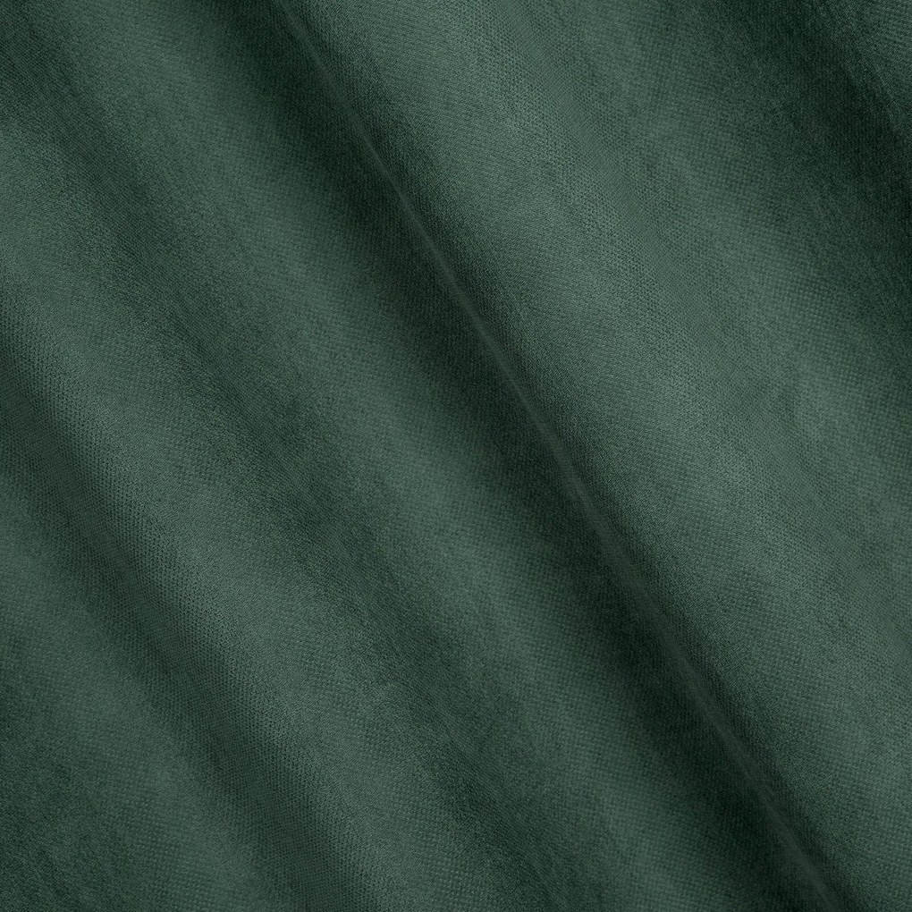 ZATEMŇOVACÍ ZÁVES NA KRÚŽKOCH MILO 140X250 CM ZELENÁ
