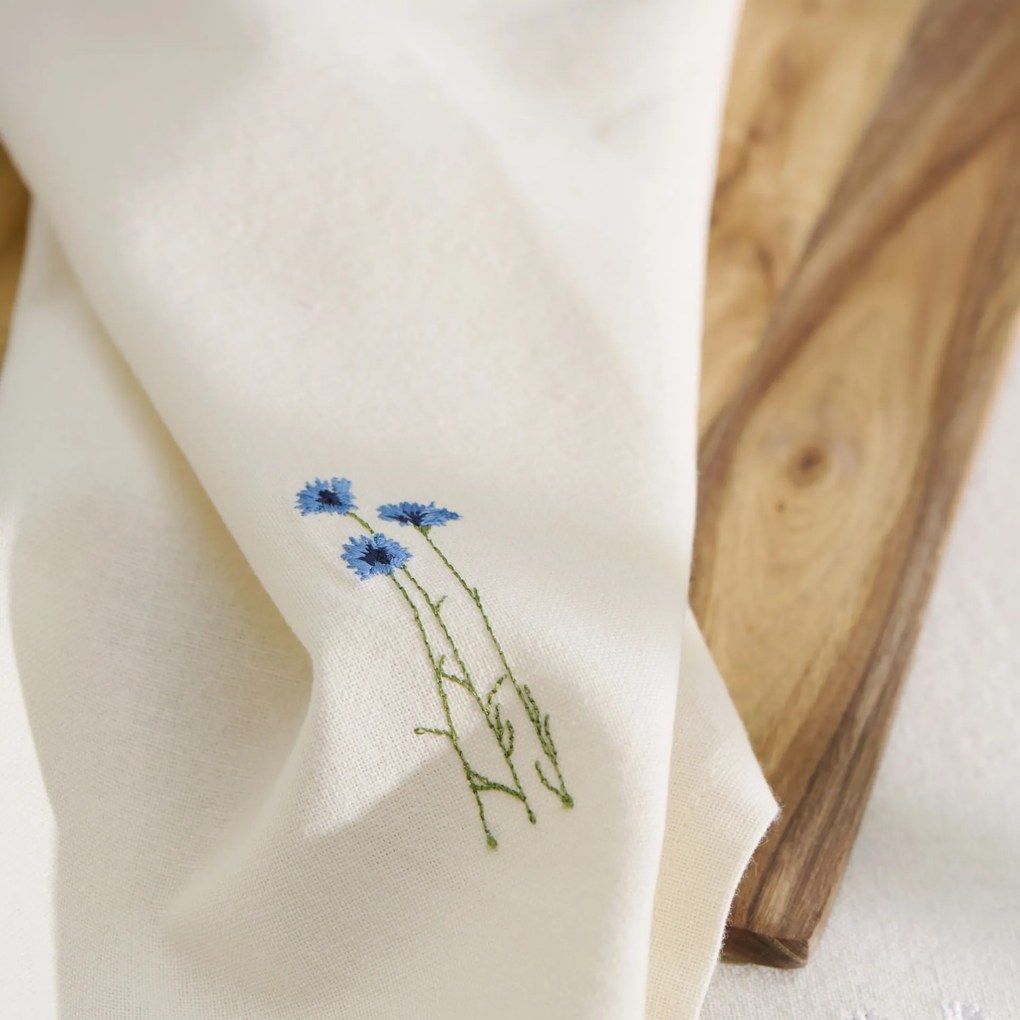 Ib Laursen Látkový obrúsok s výšivkou Flora Blue Cornflowers