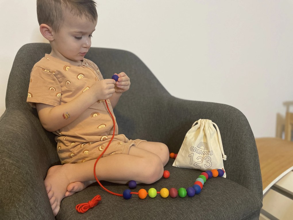 Grimm's - Farebné drevené koráliky - 55 ks