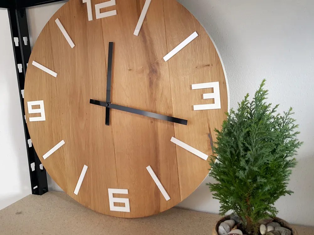 Drevené nástenné hodiny Arabské 50 cm hnedé/biele