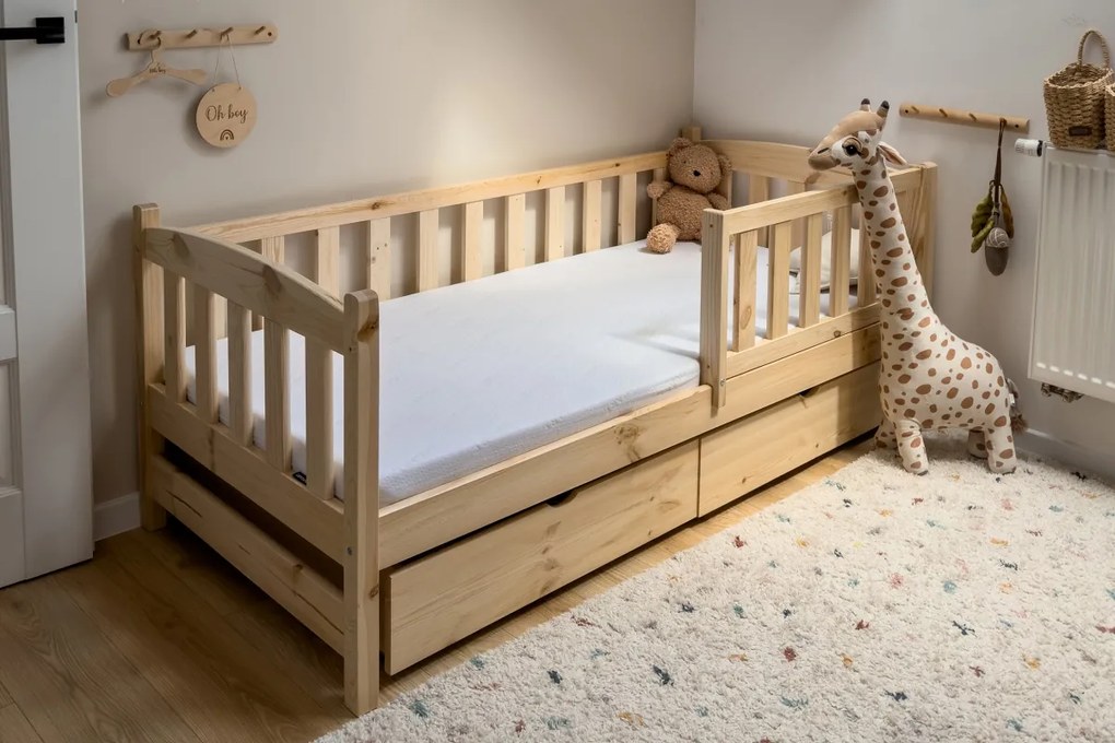 Detská posteľ Alvins 70x140 so zásuvkami - borovica