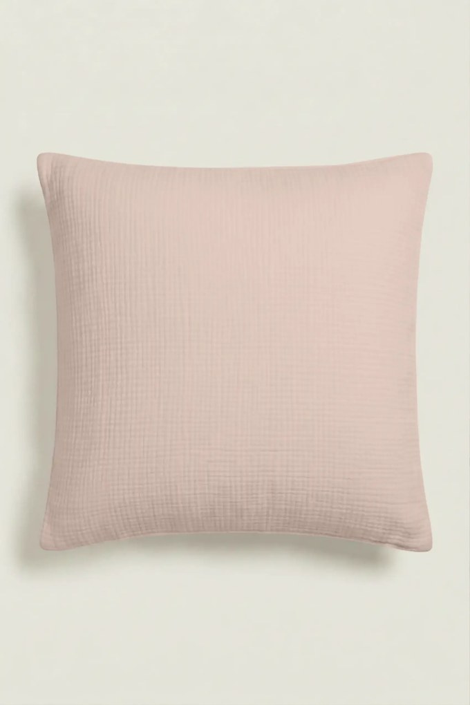 Mušelínová obliečka na vankúš púdrová Rozmer: 50x70 cm