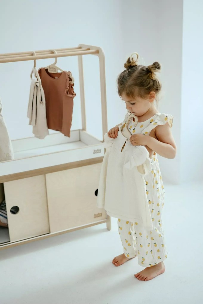 Montessori nábytok skrinka pre deti - modulárny nábytok