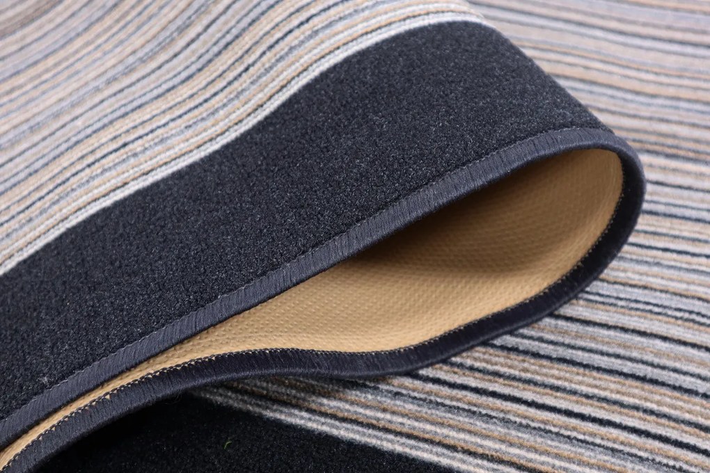 Associated Weavers, Protišmykový behúň na mieru Carnaby 97, šíre 67 cm, šedá, chodba / predsieň