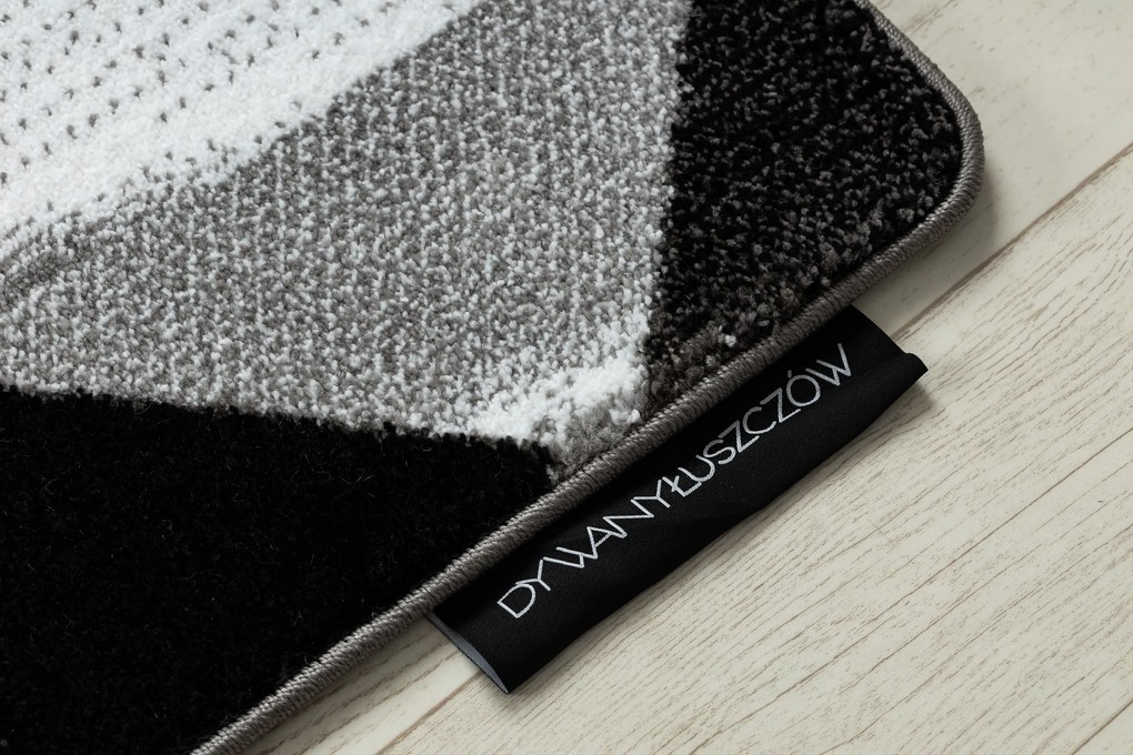 Koberec INTERO PLATIN 3D Trojuholníky, sivý