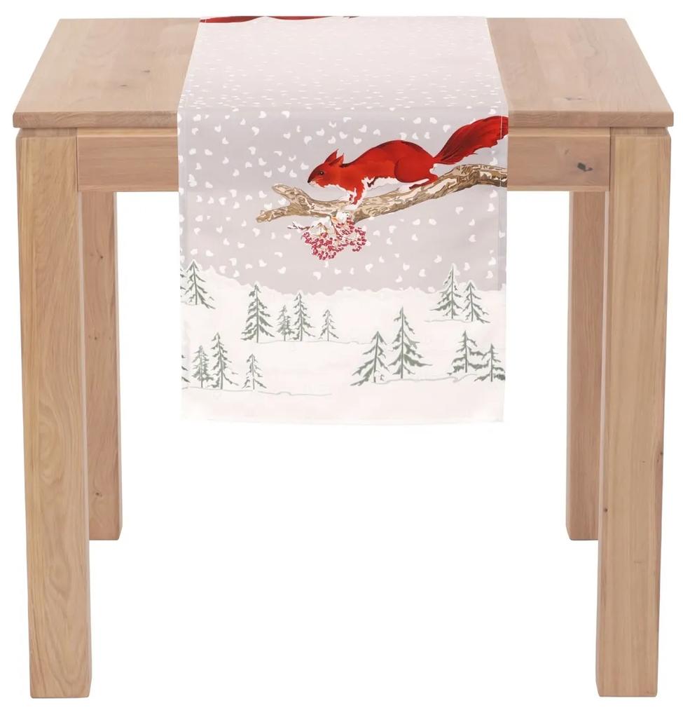 Behúň s vianočným motívom, zasnežená krajina s veveričkou, 40x150 cm, 100% polyester.