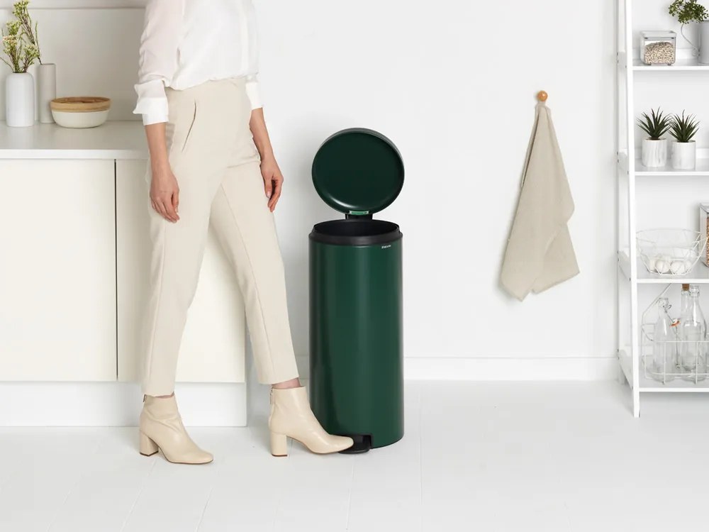 Brabantia Pedálový kôš NewIcon 30L zelená