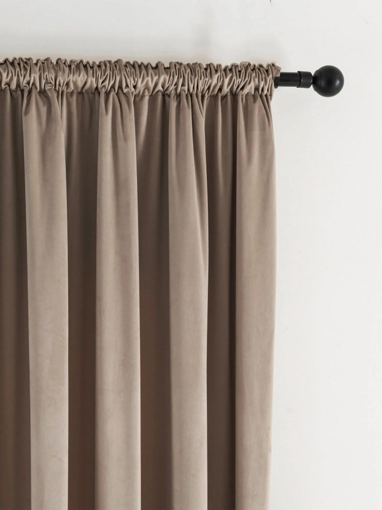 Zamatové zatemňovacie závesy Cesar cappuccino - 140 x 280 cm (2ks) - riasiaca stuha