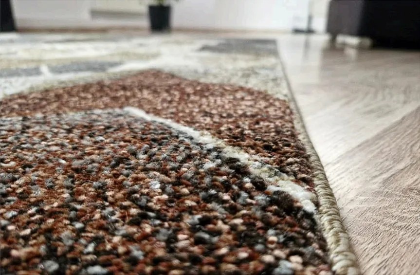 Vzorovaný koberec Villa 855 v hnedo-sivej kombinácii Rozmer: 160x220 cm