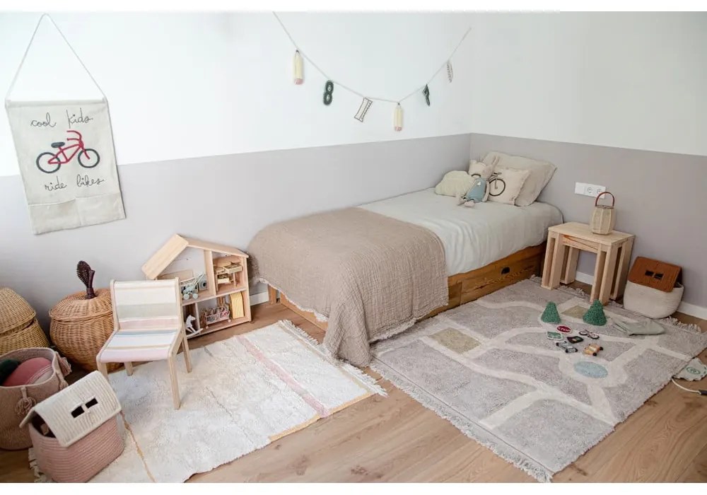 Detská tapiséria Cool Kids Ride Bikes – Lorena Canals