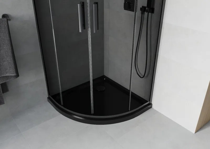 Mexen Rio, štvrťkruhový sprchovací kút s posuvnými dverami 80(dvere) x 80(dvere) x 190 cm, 6mm šedé sklo, čierny profil + čierna sprchová vanička SLIM, 863-080-080-70-40-4170B
