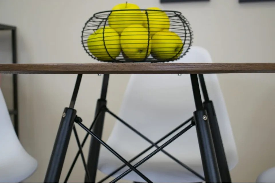 TRENDIE Jedálenský stôl EDDIE 90 cm jaseň