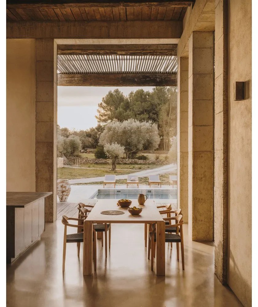 Jedálenský stôl v dekore duba v prírodnej farbe 110x220 cm Deyanira – Kave Home