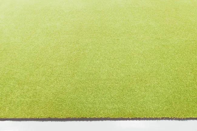 Metrážny koberec DYNASTIA zelený