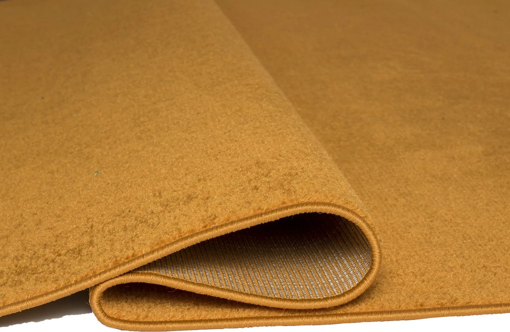 TA Koberec P113A ORANŽOVÁ PRUŽINA Rozmer: 70x200 cm