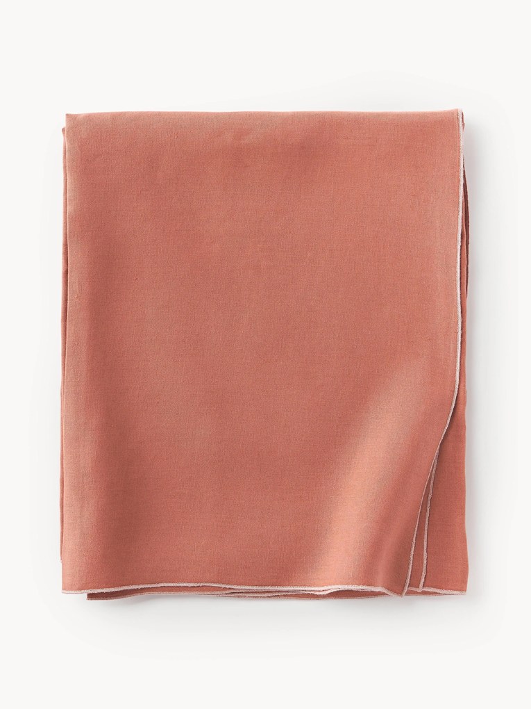 Ľanový obrus's lemom Kennedy