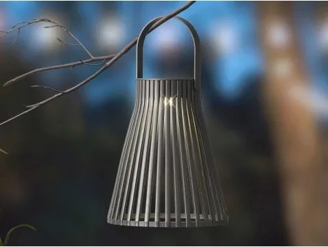 Solárna lampáš 14,5x18,5 cm,čierna%