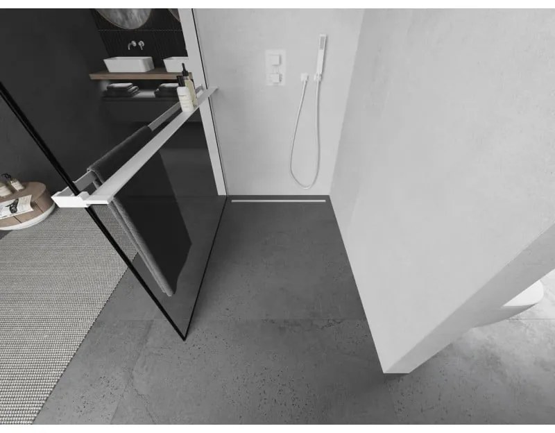 Mexen Kioto+ L, sprchová zástena Walk-In s poličkou a vešiakom 70 x 200 cm, 8mm číre sklo čierny vzor, biely profil, 800-070-123-20-70