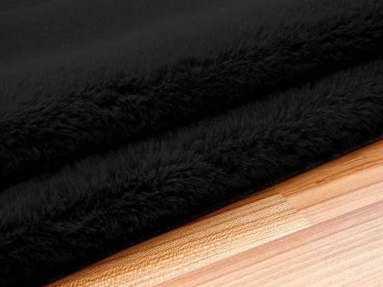 Okrúhly koberec Rabbit v čiernej farbe – jemný shaggy Rozmer: 120 cm