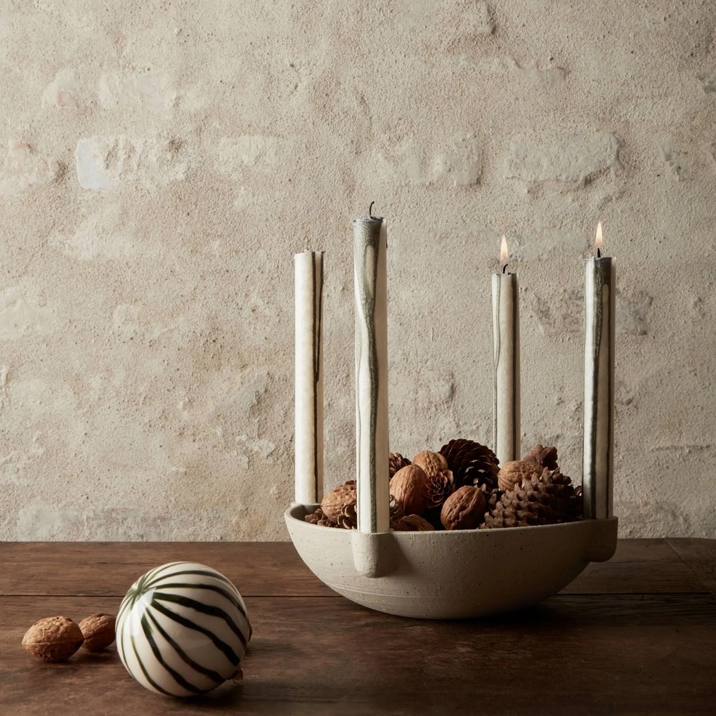 Ferm Living Adventný svietnik Ceramic Light Grey