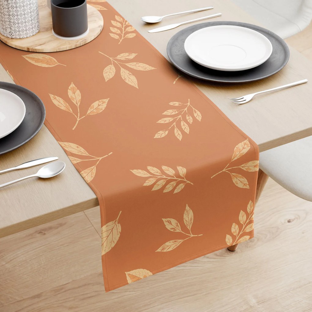 Goldea behúň na stôl 100% bavlnené plátno - oranžové jesenné lístky 35x180 cm
