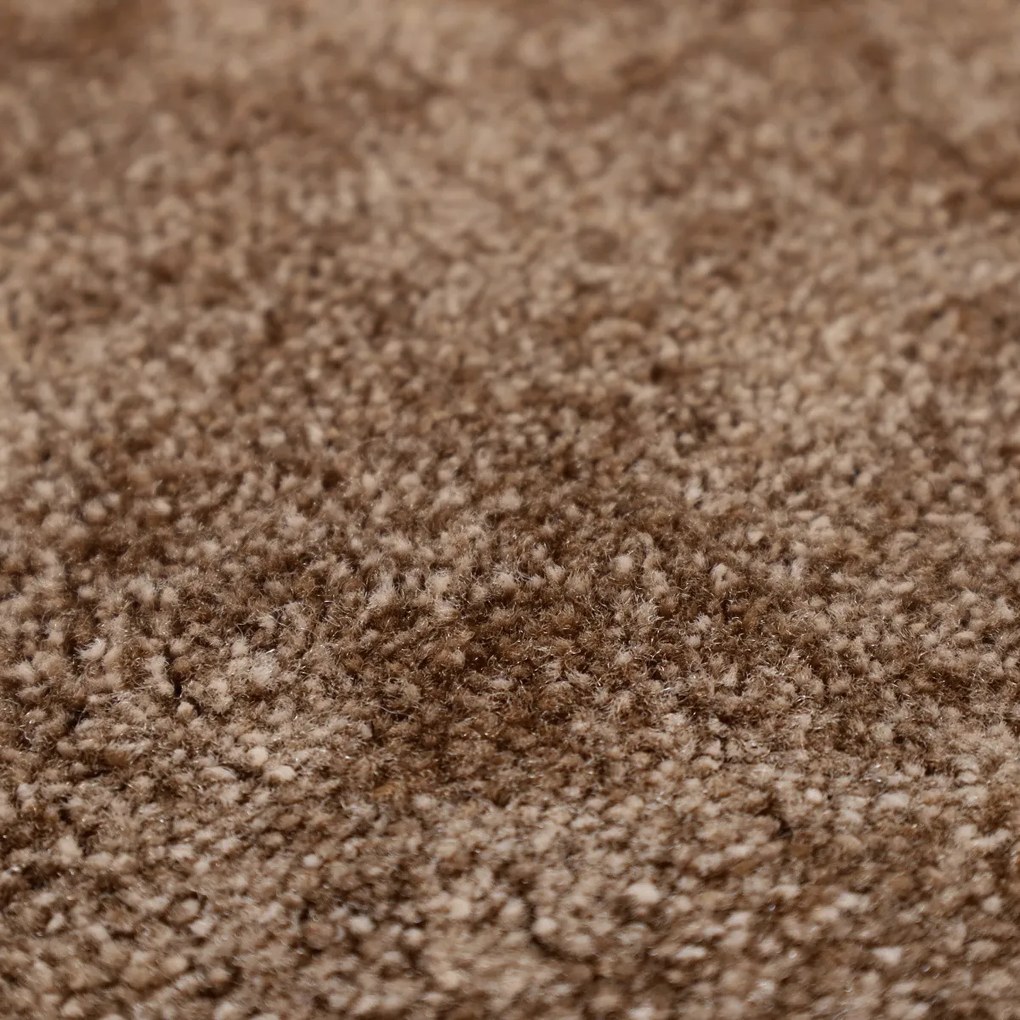 AKCIA: 75x300 cm Koberec metráž Serenade 827, šíře, hnedá, filc, obývacia izba, ITC