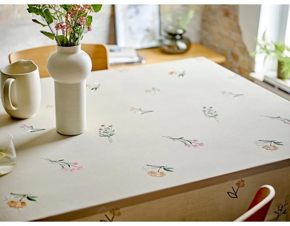 Bavlnený obrus 140x220 cm Charm – Södahl