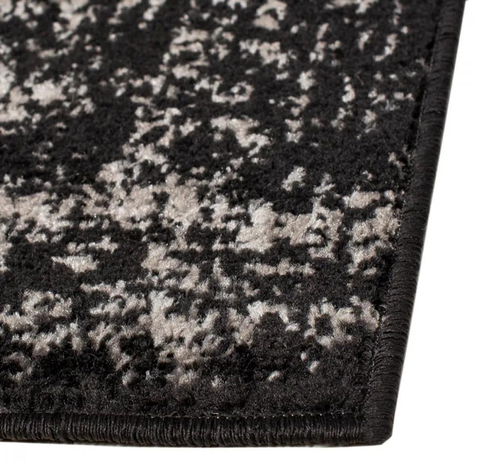Kusový koberec Alesta čierny 70x200cm