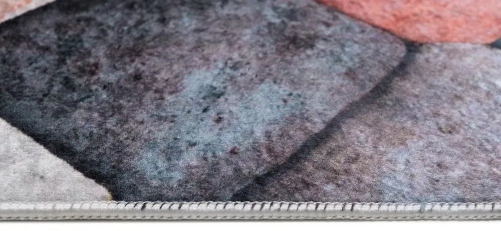 Farebný trendový koberec s geometrickým vzorom Šírka: 140 cm | Dĺžka: 200 cm