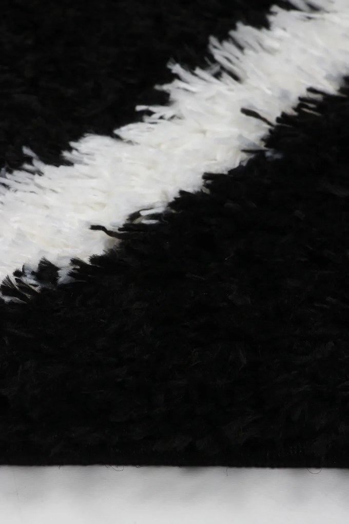 Koberec Boho 613 BLACK/CREAM rozmery koberec: 80x150 cm