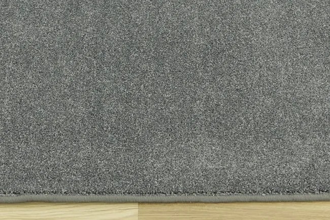 Metrážny koberec Forest 76 sivý