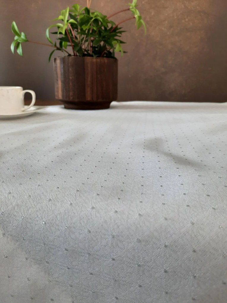 OBRUS ELLEN 140X220 CM BIELY