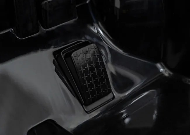 Elektrické autíčko Porsche Spyder RS 718 MP4 čierne