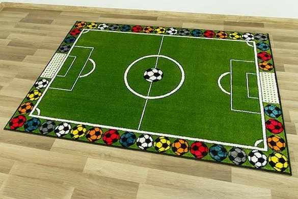 Detský koberec Rainbow 11377/130 futbalové ihrisko, zelený