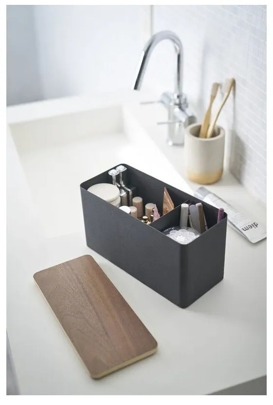 Čierny organizér s vekom z preglejky Yamazaki Rin