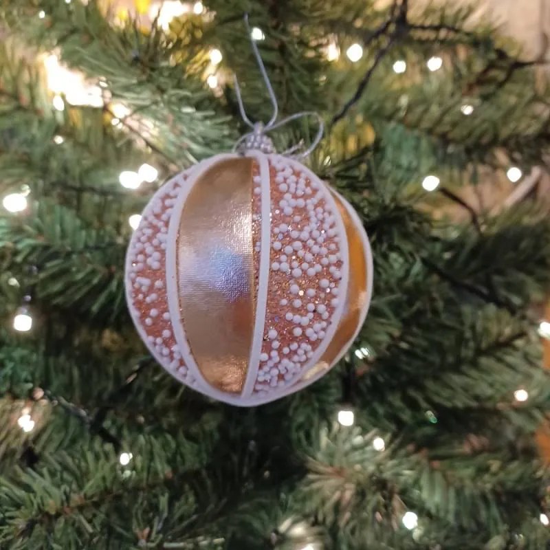 DECOLED Plastová guľa, priemer 8 cm, ružová, s čipkovým vzorom, var. 1