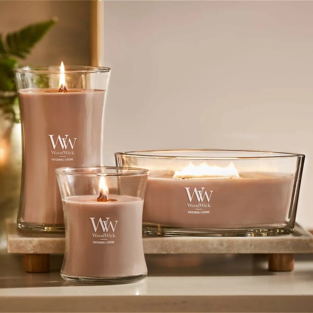 Vonná sviečka Woodwick Ship Patchouli Creme, 453 g