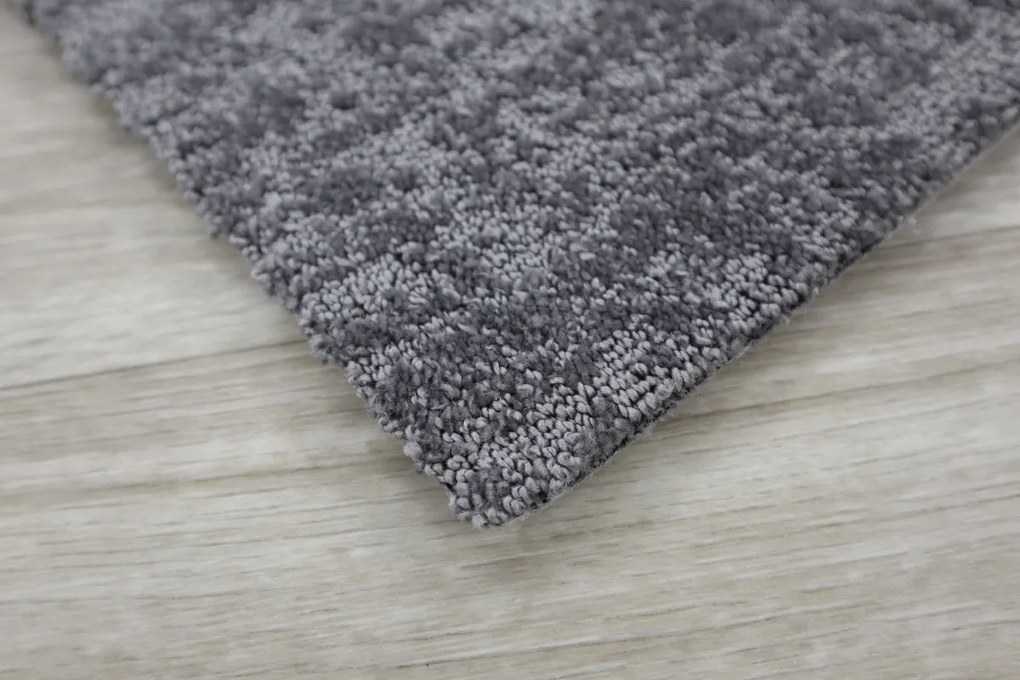 Associated Weavers koberce Metrážny koberec Miriade 96 tmavo šedý - Kruh s obšitím cm