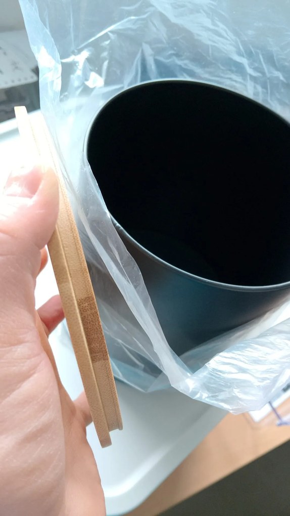 Orion 2. akosť - Dóza plechová, čierna, s bambusovým vekom, NA PRÁDLO, 3,3L