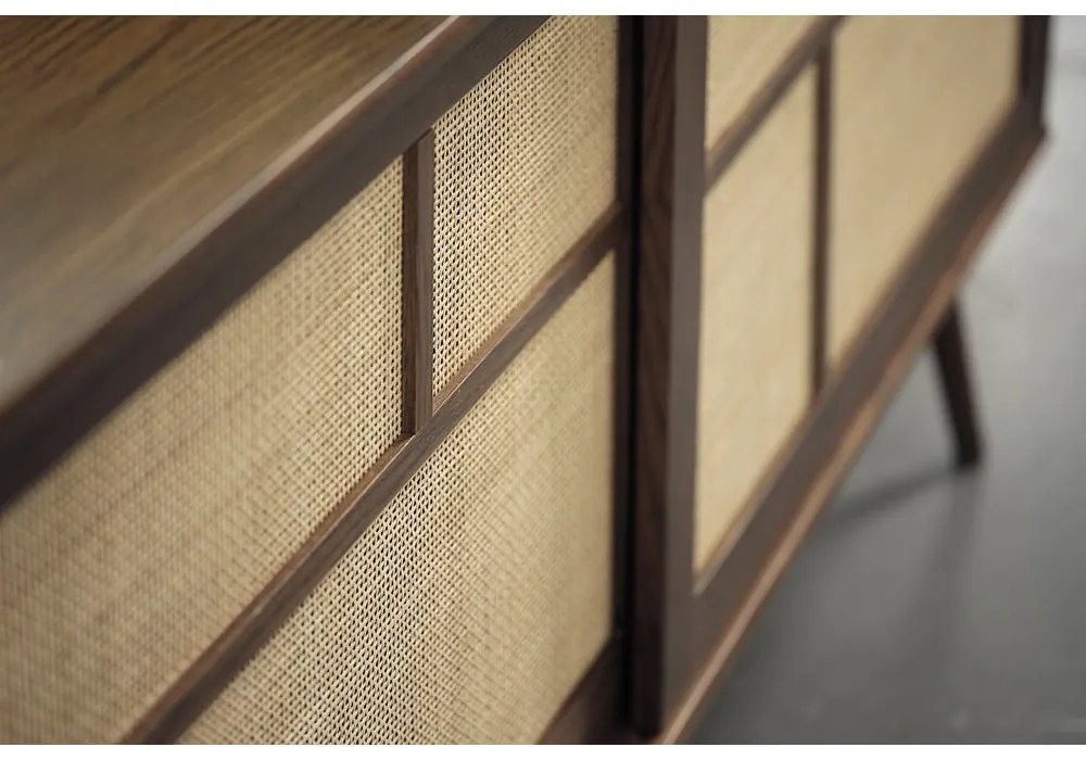 Tmavohnedá nízka komoda v dekore duba s posuvnými dverami 180x80 cm Barrali – Unique Furniture