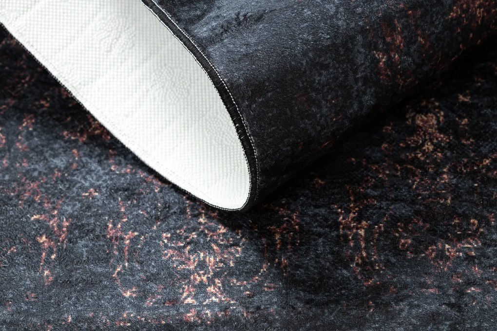 ANDRE prateľný koberec Ornament, čierno-terakotový, rozmer 160x220 cm