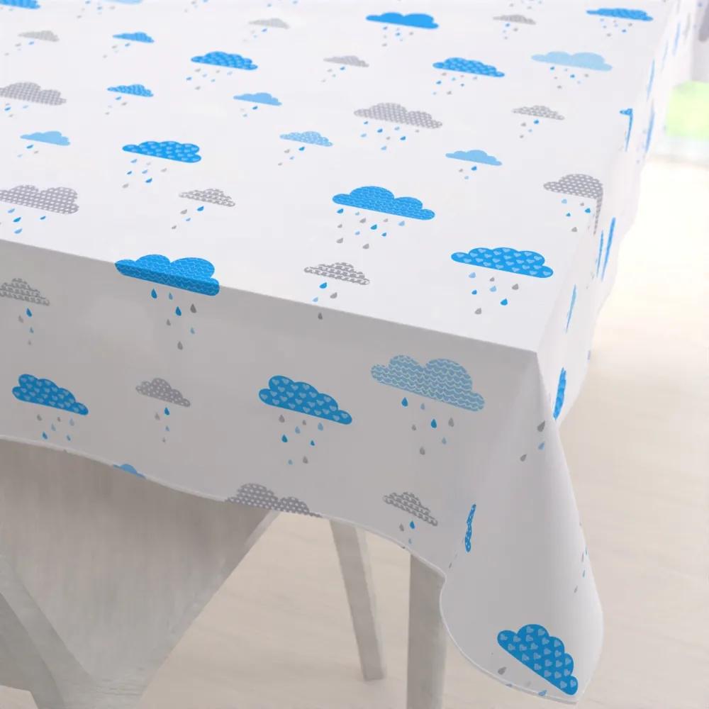 Biante Detský bavlnený obdĺžnikový obrus Sandra SA-325 Modro-sivé dažďové obláčiky 100x160 cm