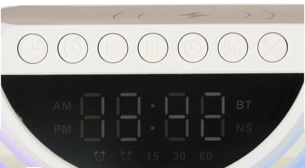 IKO LED svetlo s indukčnou nabíjačkou s rádiom